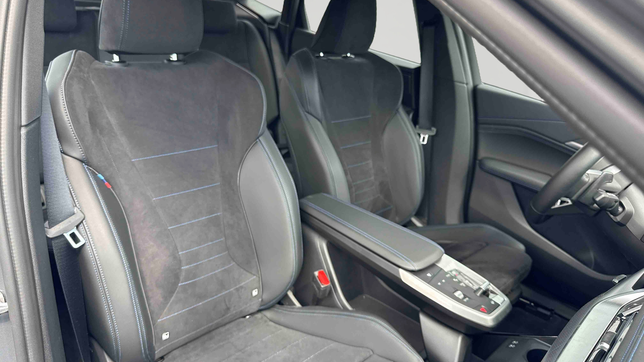 BMW Active Tourer 220i 170 ch DKG7 — photo 27