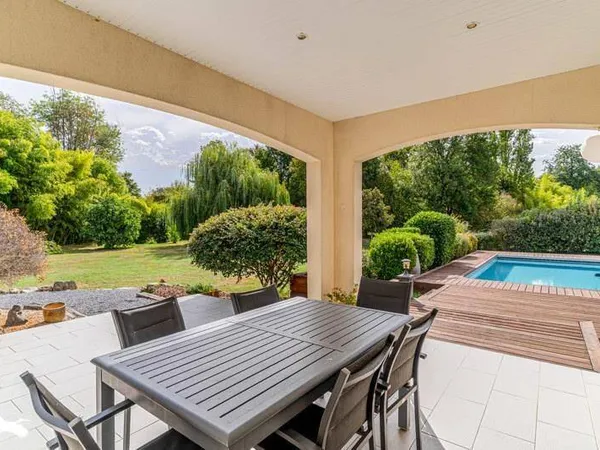 Maison 7 pièces 166 m²