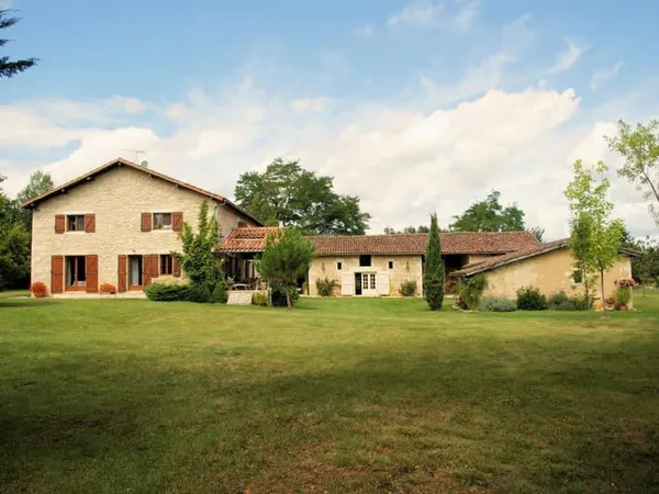 Maison De Campagne Proche D'auch
