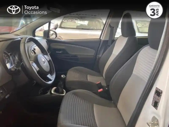 Toyota Yaris 70 vvt-i france business 5p — photo 9