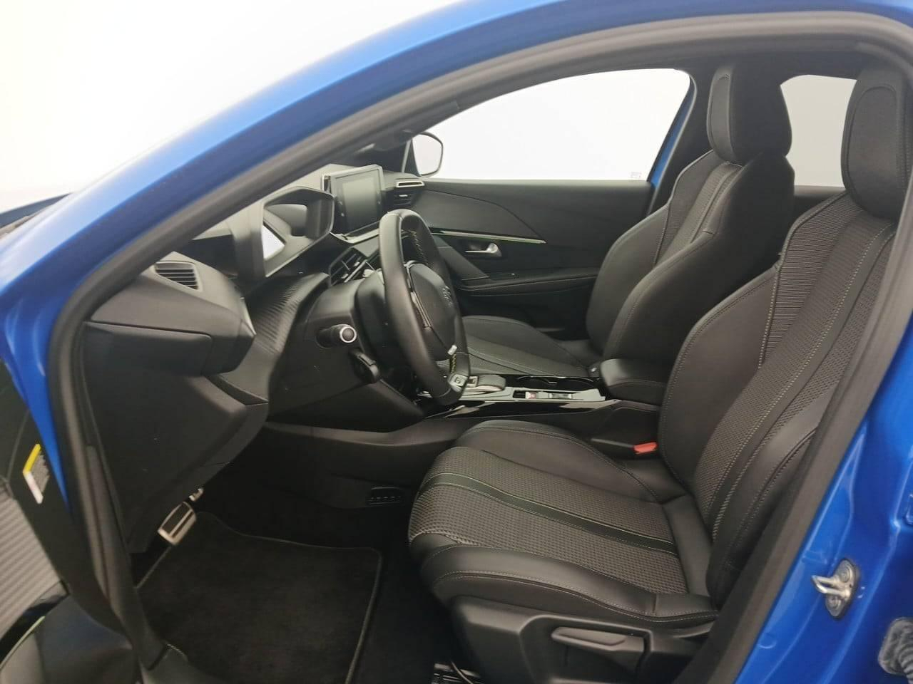Peugeot 208 electrique 51 kwh 156ch gt — photo 9