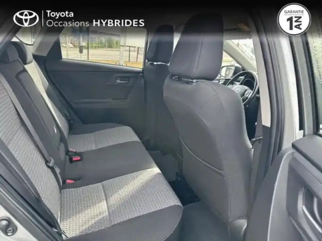 Toyota Auris 1.2 turbo 116ch collection — photo 7
