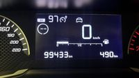 Peugeot 208 1.5 BlueHDi 2 PLACES 100 Premium — photo 9