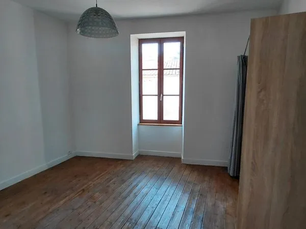 Location maison de ville 53 m2