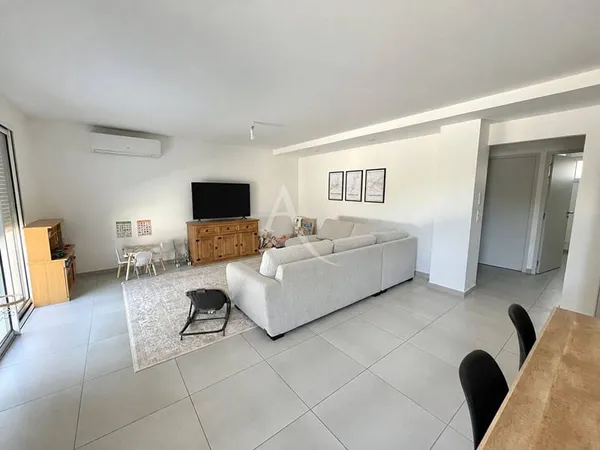Appartement 3 pièces 80 m²