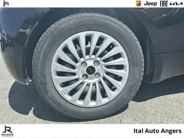 Fiat 500 e 118ch my23 — photo 11