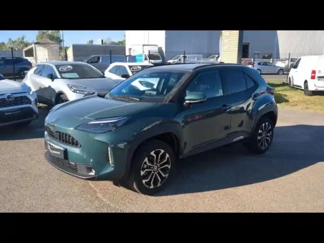 Toyota Yaris cross 116h design my26