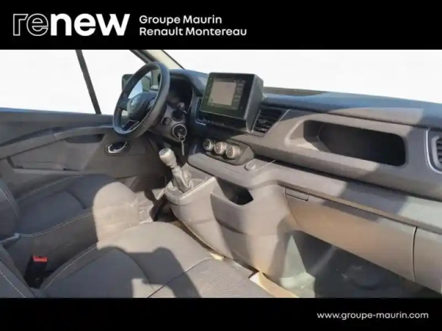 Renault Trafic fg l1h1 2t8 2.0 blue dci 130ch grand confort — photo 14