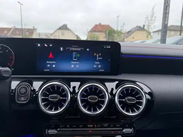 Mercedes Cla 200 d coupé amg line — photo 20