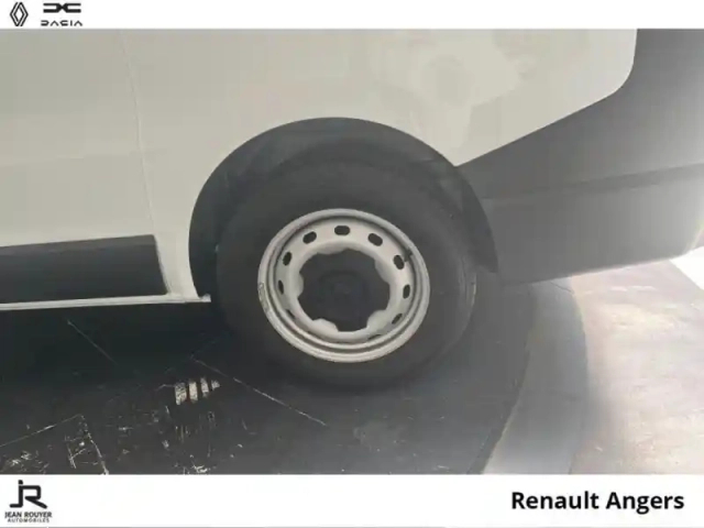 Renault Trafic fg l1h1 3t 2.0 blue dci 130ch confort e6e — photo 8