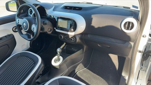 Renault Twingo E-Tech 81 22 kWh - Techno – 2022 – 35926 km – Électrique – Boîte Automatique — photo 27