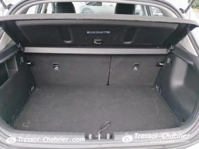 Kia Stonic 1.0 t-gdi 100 ch dct7 active — photo 8