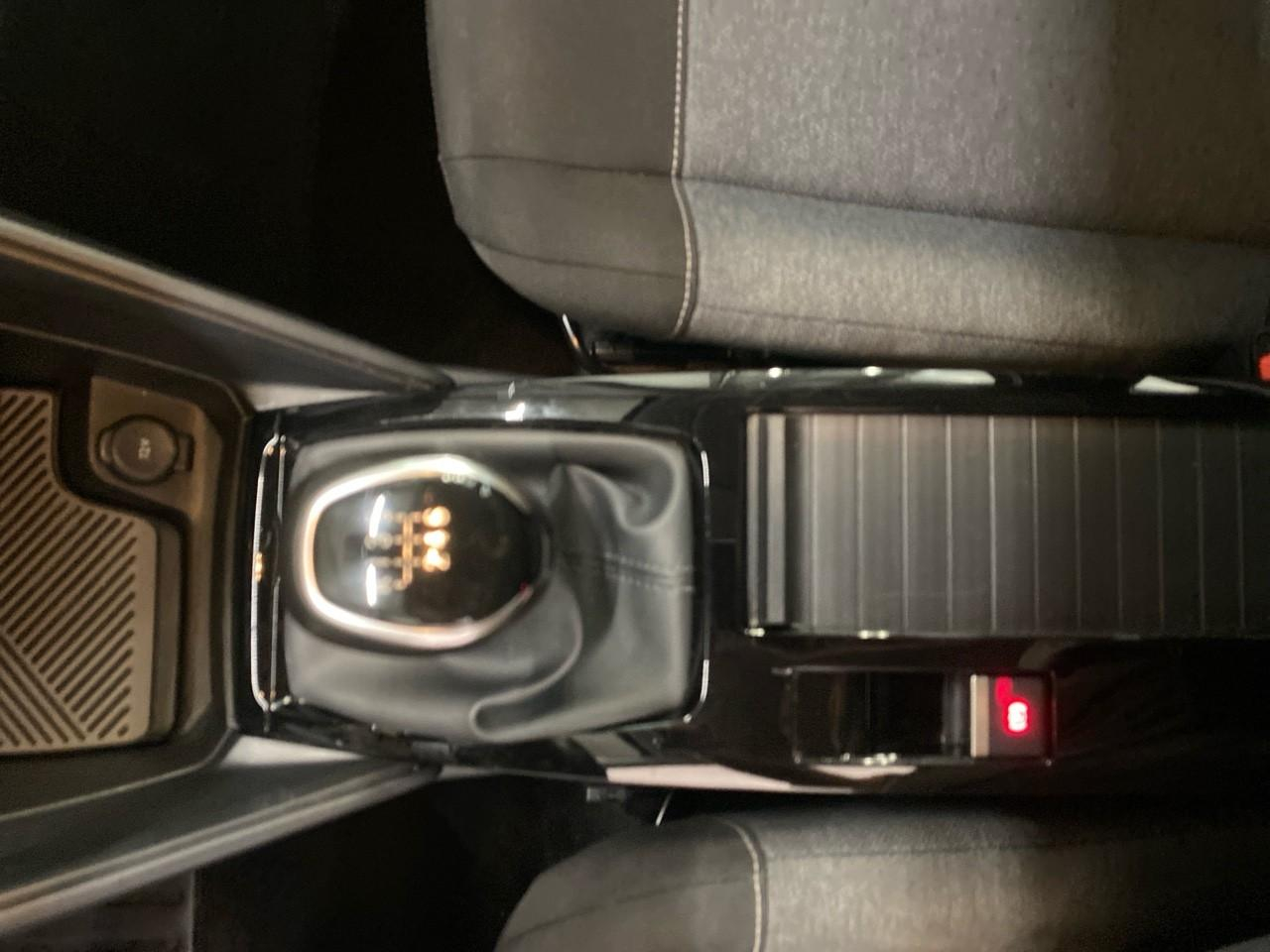 Citroën C4 puretech 100 s&s bvm6 feel — photo 25