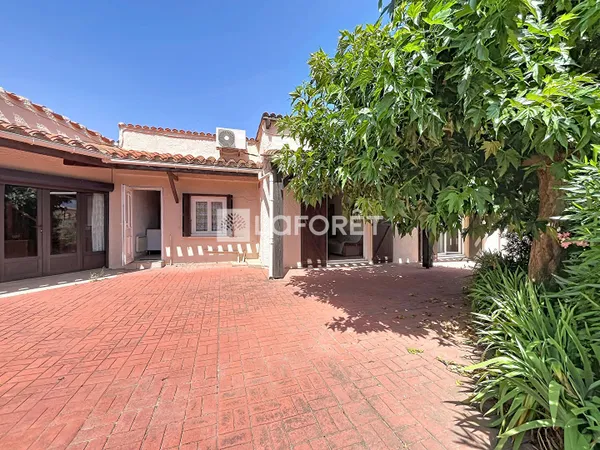 Maison 11 pièces 193 m²