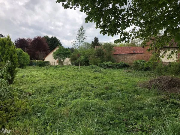 Terrain 1009 m²