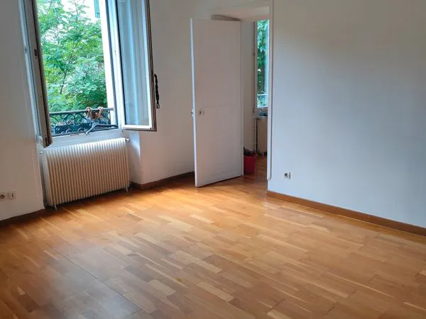 Coeur de ville 3 pièces ensoleillée. Vente directe