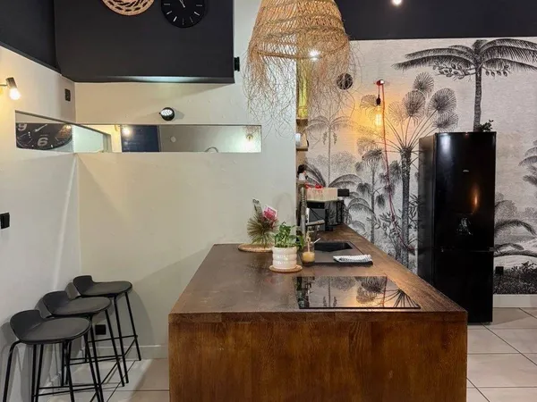Appartement 2 pièces 80 m²
