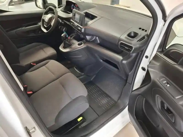 Peugeot Partner fourgon standard 650 kg bluehdi 100 s&amp;s bvm5 — photo 3