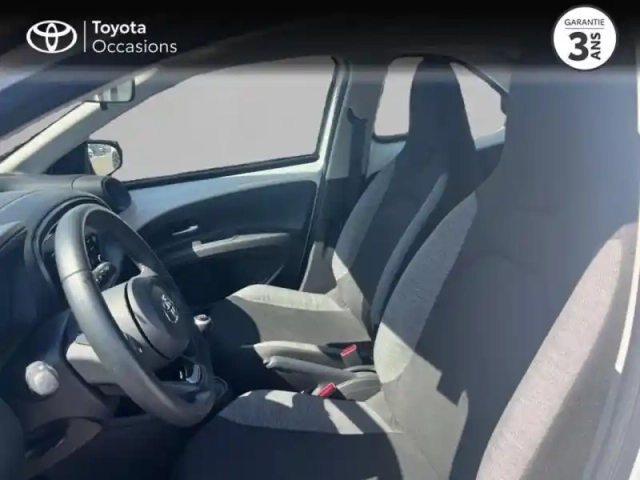 Toyota Aygo X 1.0 vvt-i 72ch dynamic my23 — photo 3