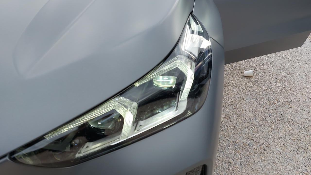 BMW X1 xDrive 30e 326ch DKG7 — photo 25