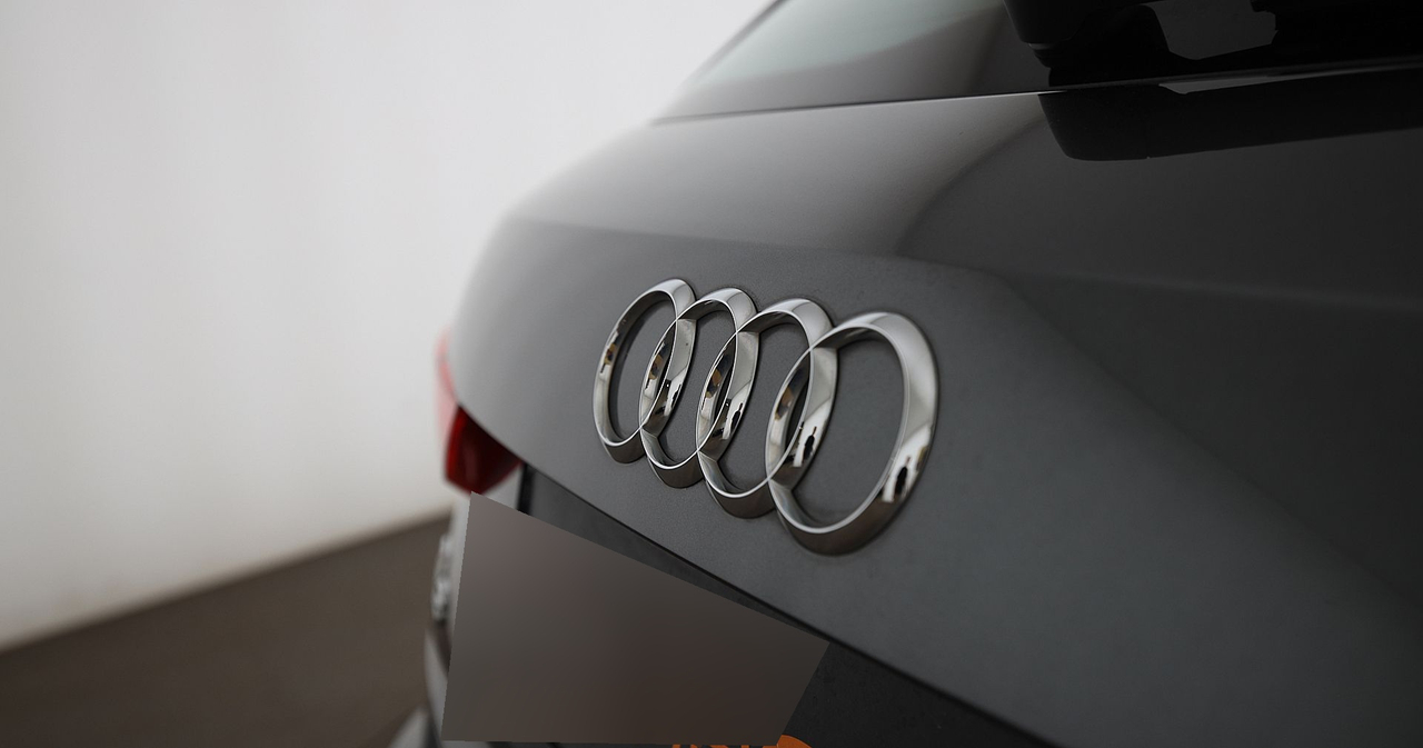 Audi Q3 — photo 16