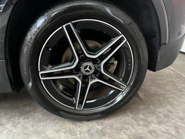 Mercedes Gla 200 d amg line — photo 9