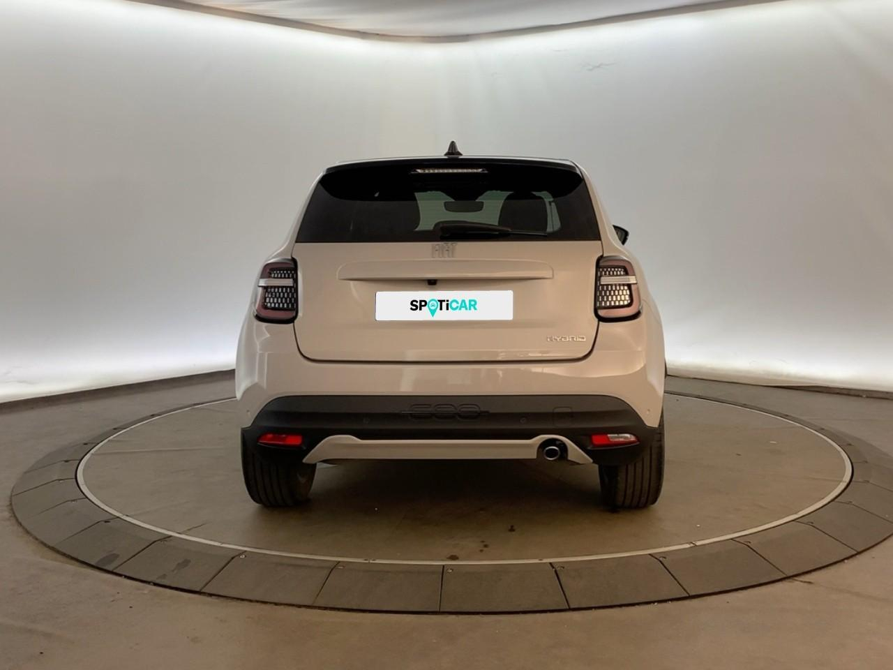 Fiat 600 t-gen 3 1.2 hybrid 110ch edct6 la prima — photo 5