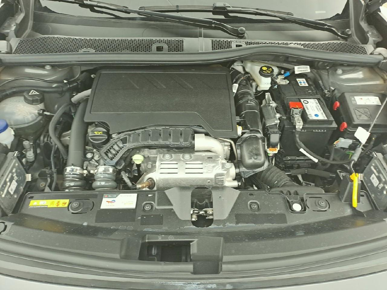 Peugeot 2008 puretech 130 s&s eat8 gt — photo 16