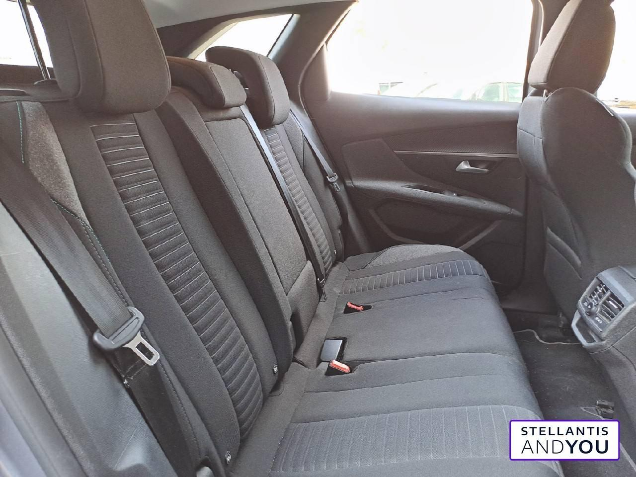 Peugeot 3008 puretech 130ch s&s bvm6 style — photo 7