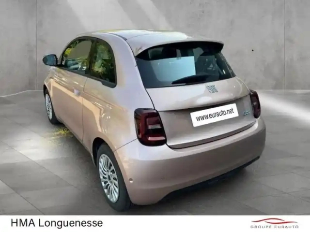 Fiat 500 e 95ch pack confort my23 — photo 22