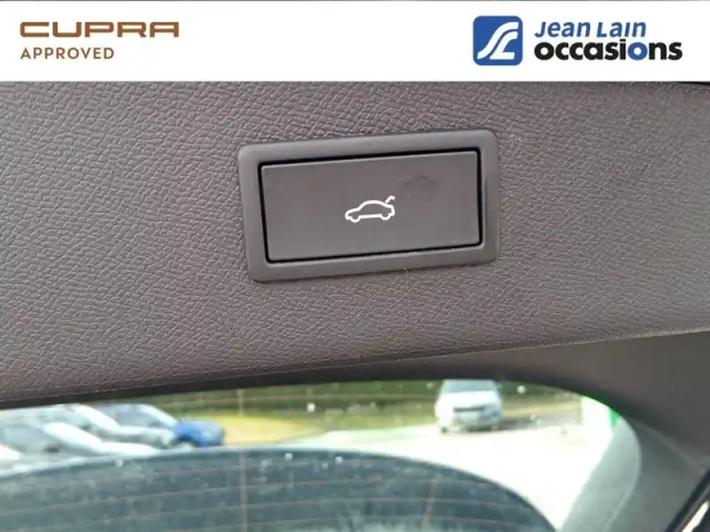 Cupra Leon sportstourer 1.5 etsi hybrid 150 ch dsg7 — photo 41