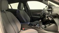 Peugeot 2008 1.2 PureTech 100ch S&S Allure — photo 15
