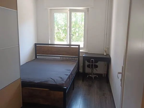 Chambre meublée 450 Colocation - 10 min à pied de Bâle, tram à 1 min
