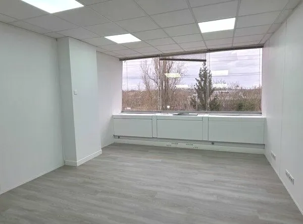 Bureaux 12 m² CERGY