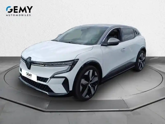 Renault Megane e-tech ev60 220 ch super charge — photo 1