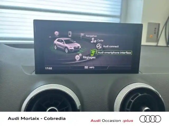 Audi Q2 35 tfsi 150ch advanced s tronic 7 — photo 11