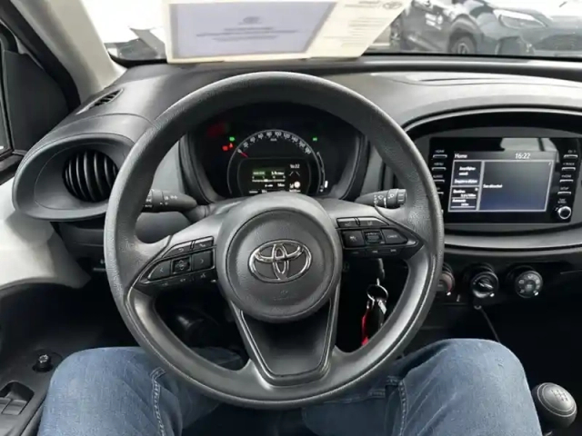 Toyota Aygo 1.0 vvt-i 72 active business — photo 10