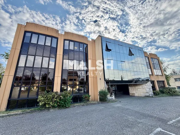 Local professionnel 80 m²