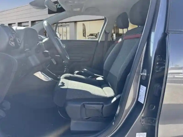 Citroën C3 Aircross puretech 110ch s&amp;s c-series 2022 — photo 9