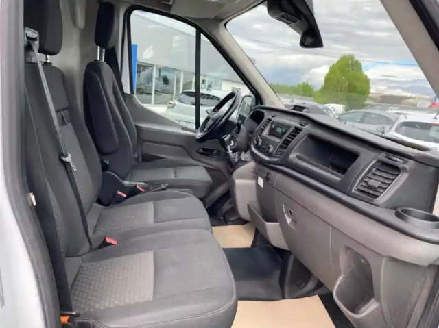 Ford Transit fourgon fg t310 l2h2 2.0 ecoblue 130ch s&amp;s trend business — photo 27
