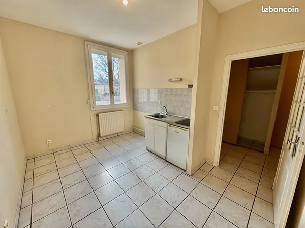 Immeuble de rapport 14 pièces 400 m²