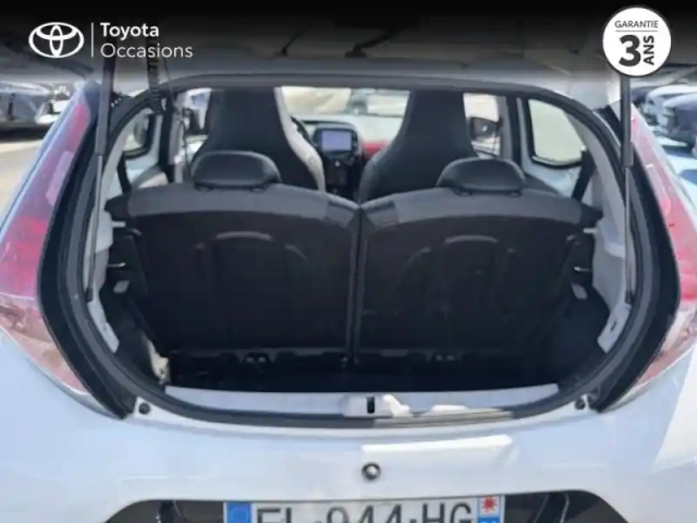 Toyota Aygo 1.0 vvt-i 69ch x-glam 5p — photo 10