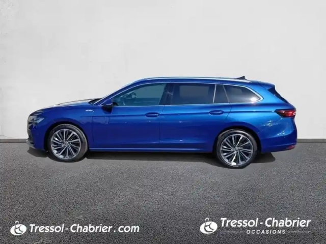 Skoda Superb combi 1.5 tsi mhev 150 ch act dsg7 laurin &amp; klement — photo 5