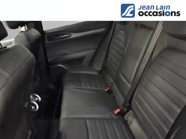 Alfa Romeo Stelvio 2.2 210 ch q4 at8 — photo 17