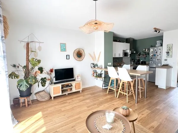 Maison T3 62 m² JARDIN-PARKING