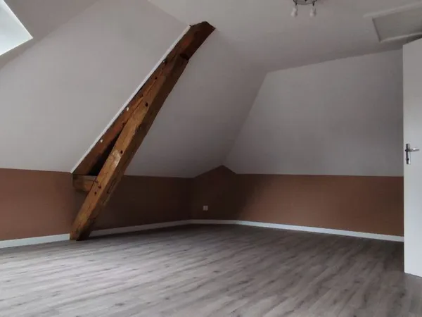Location Appartement Montmirail 150m2