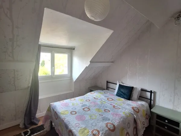 Chambre meublée 12 m² Alençon La Pyramide 300