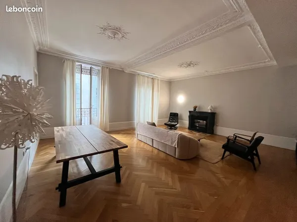 Bel appartement -4 pièces 142 m2