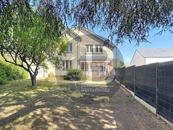 Maison 9 pièces 196 m²