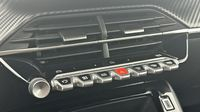 Peugeot 208 1.2 100ch S&S Style — photo 15